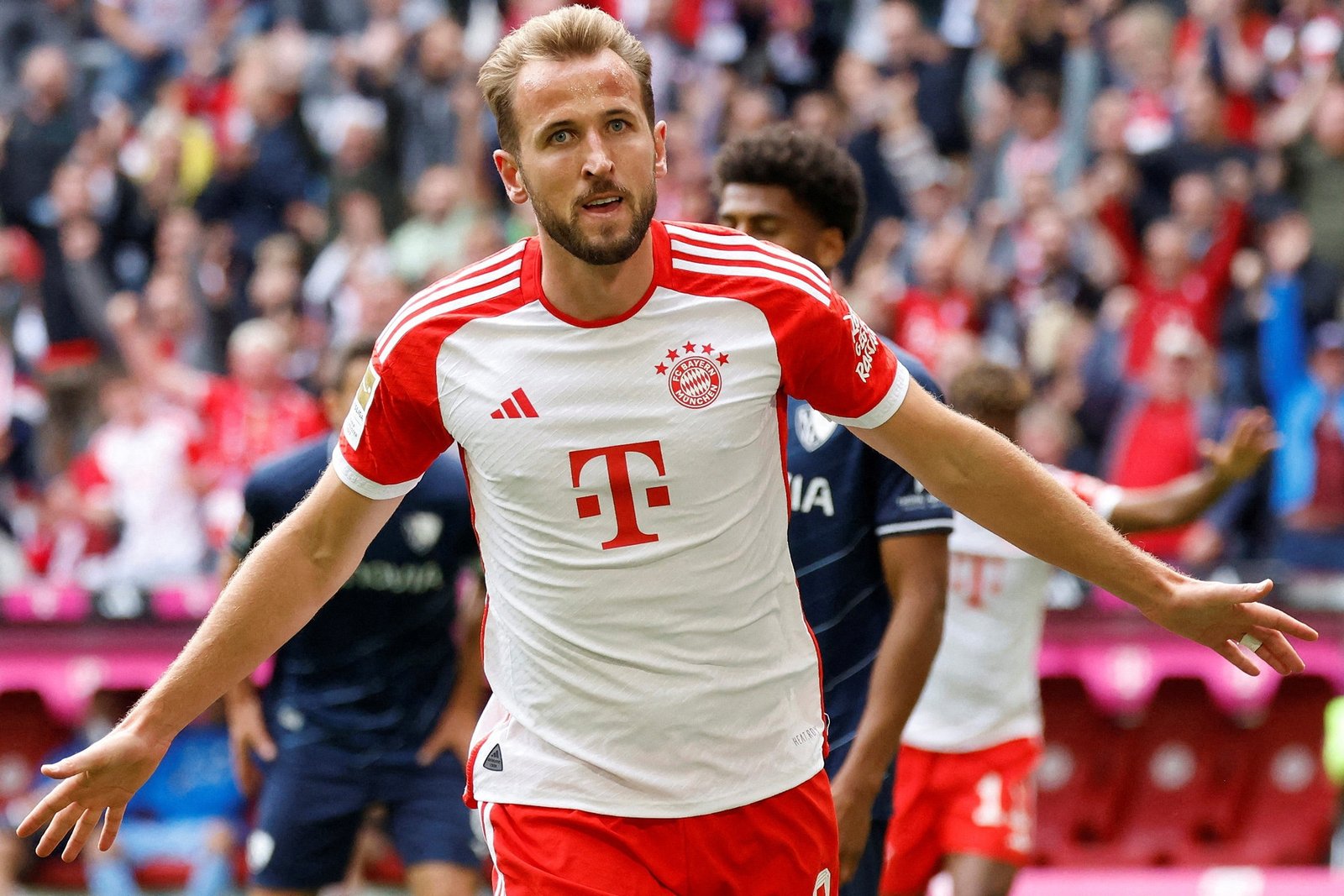 Bayern Munich thất bại bất ngờ trước đội bóng hạng ba, Harry Kane tiếp tục bỏ lỡ cơ hội giành danh hiệu.