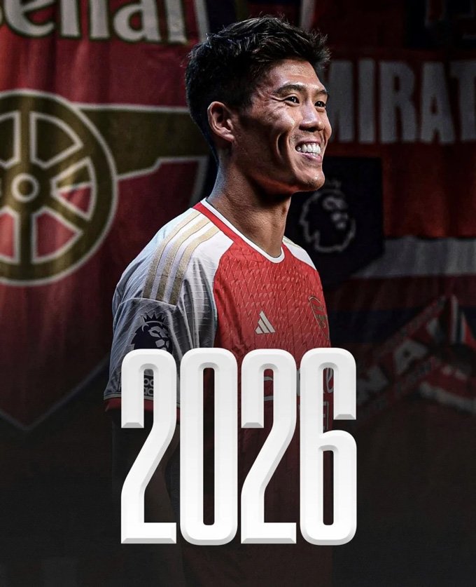 Arsenal gia hạn hợp đồng với ngôi sao Nhật Bản thêm 2 năm và tăng lương gấp đôi
