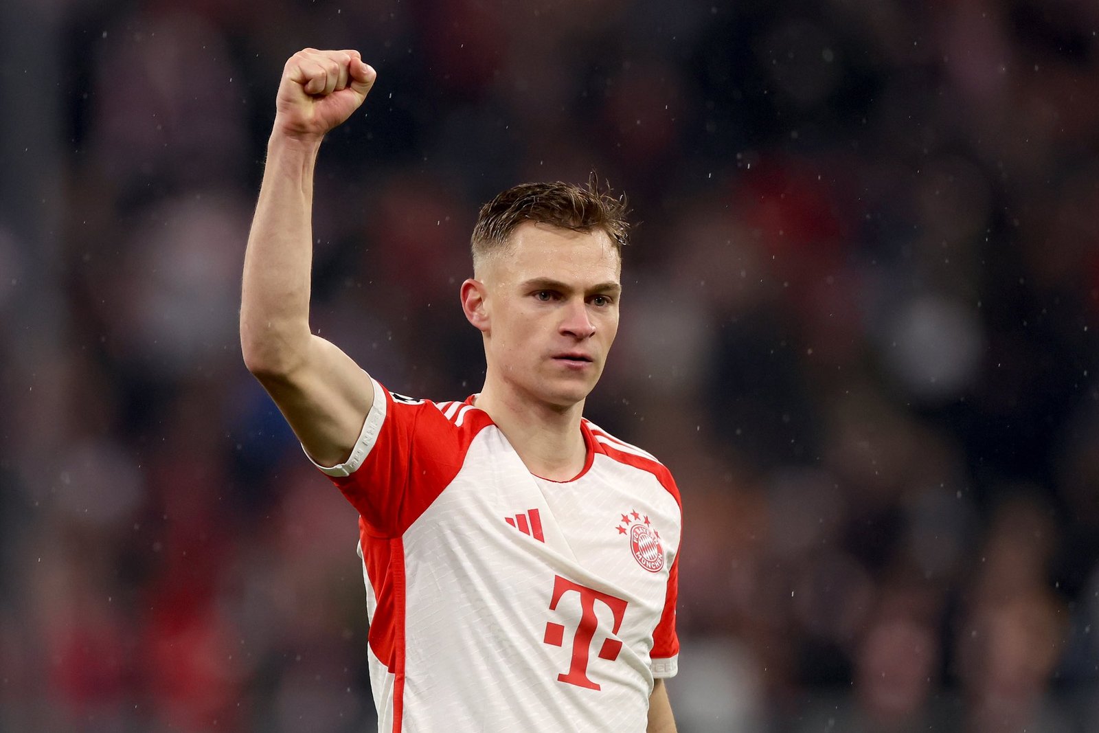 Kimmich bày tỏ quan điểm về tương lai tại Bayern Munich